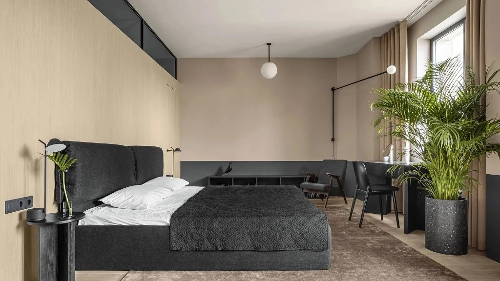 sSmple and Romantic bedroom