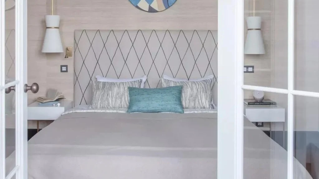 Compact House bedroom