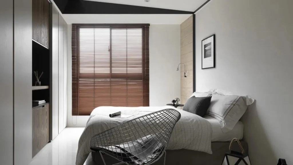 Light and Shadow bedroom