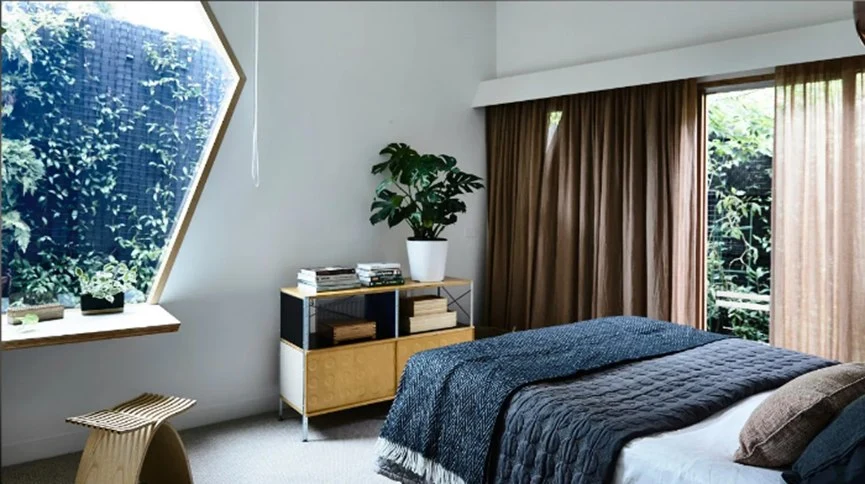 18 Clever Touches to Transform Your Bedroom into a Coastal-Style Retreat content 5