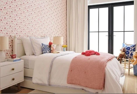 15 Practical Tips for Decorating a Teen Girl's Bedroom content 8