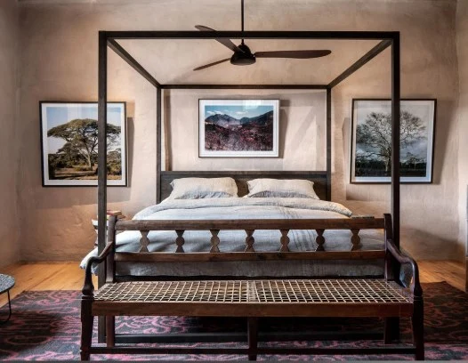 20 Mid-Century Modern Bedroom Design Ideas content 12