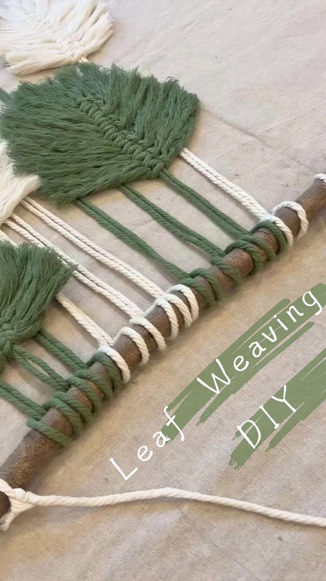 Hand-Woven Botanical Leaf Wall Hanging 🌿 Bring nature’s grounding beauty indoors with this