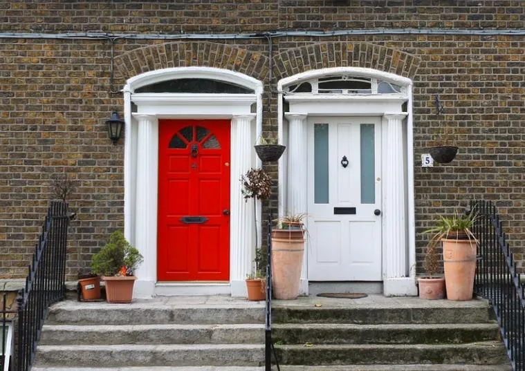 Top 10 Wooden Door Design for Home content 2