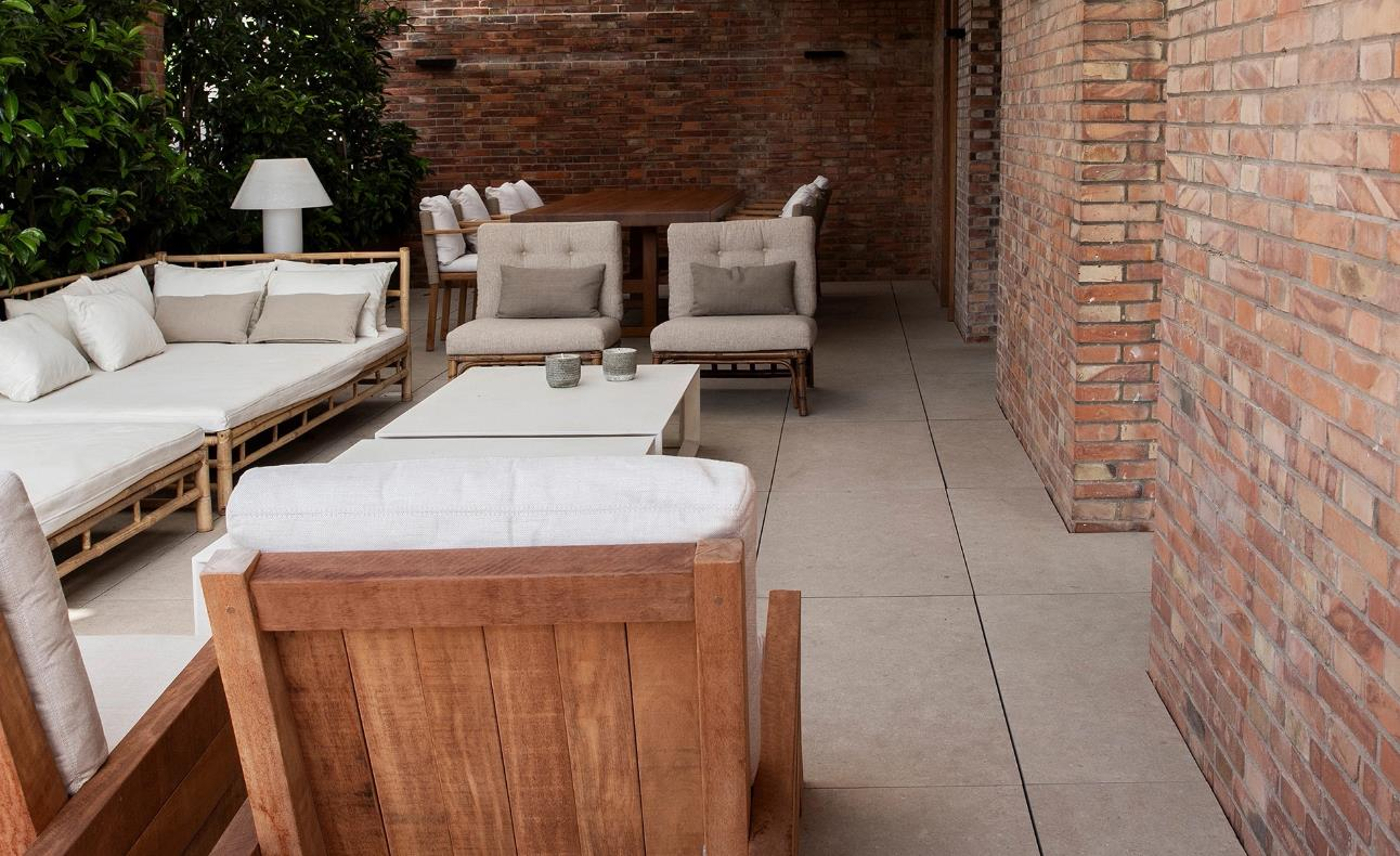 20 Small DIY Backyard Ideas Guide content 16