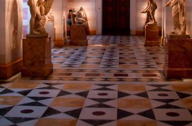 30 Best Small Living Room Floor Tiles Design for 2025 content 18