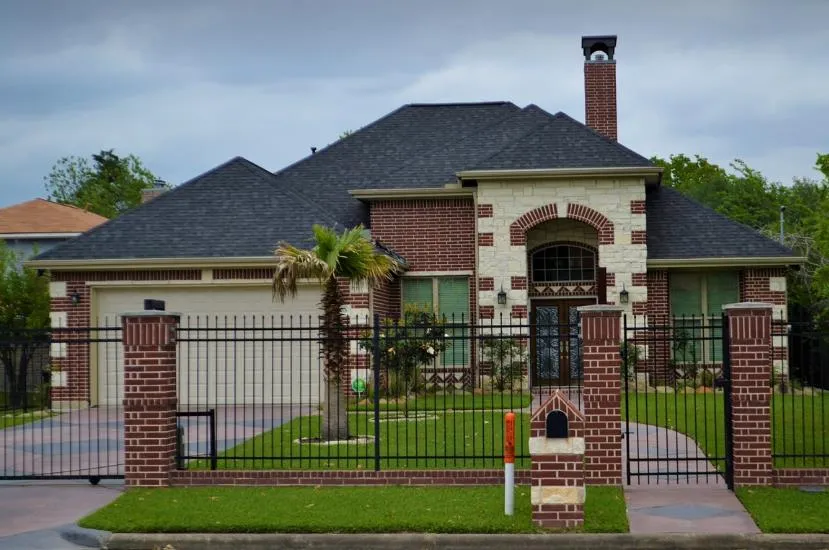 9 Magnificent and Exquisite Main Gate Designs content 6