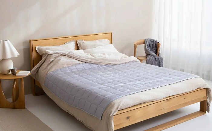 How to design a unique wooden bed furniture？ content 4