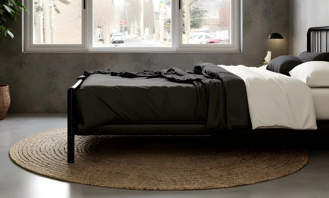 18 Elegant Black and White Bedroom Design Ideas You’ll Love content 6