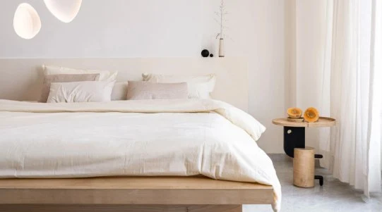 12 Country-Style Bedroom Design Inspirations content 3