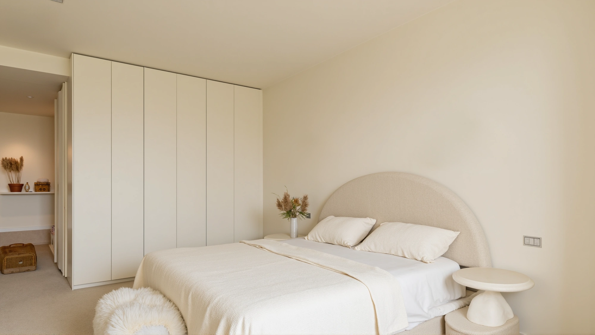 Sweet Soft Apricot Arc Light Bedroom  Bedroom 3
